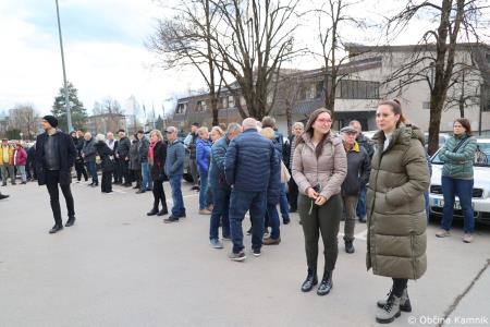 Javno pismo ministrici za zdravje in miren shod v podporo zoper ukinitvi Nujne medicinske pomoči Kamnik (25)